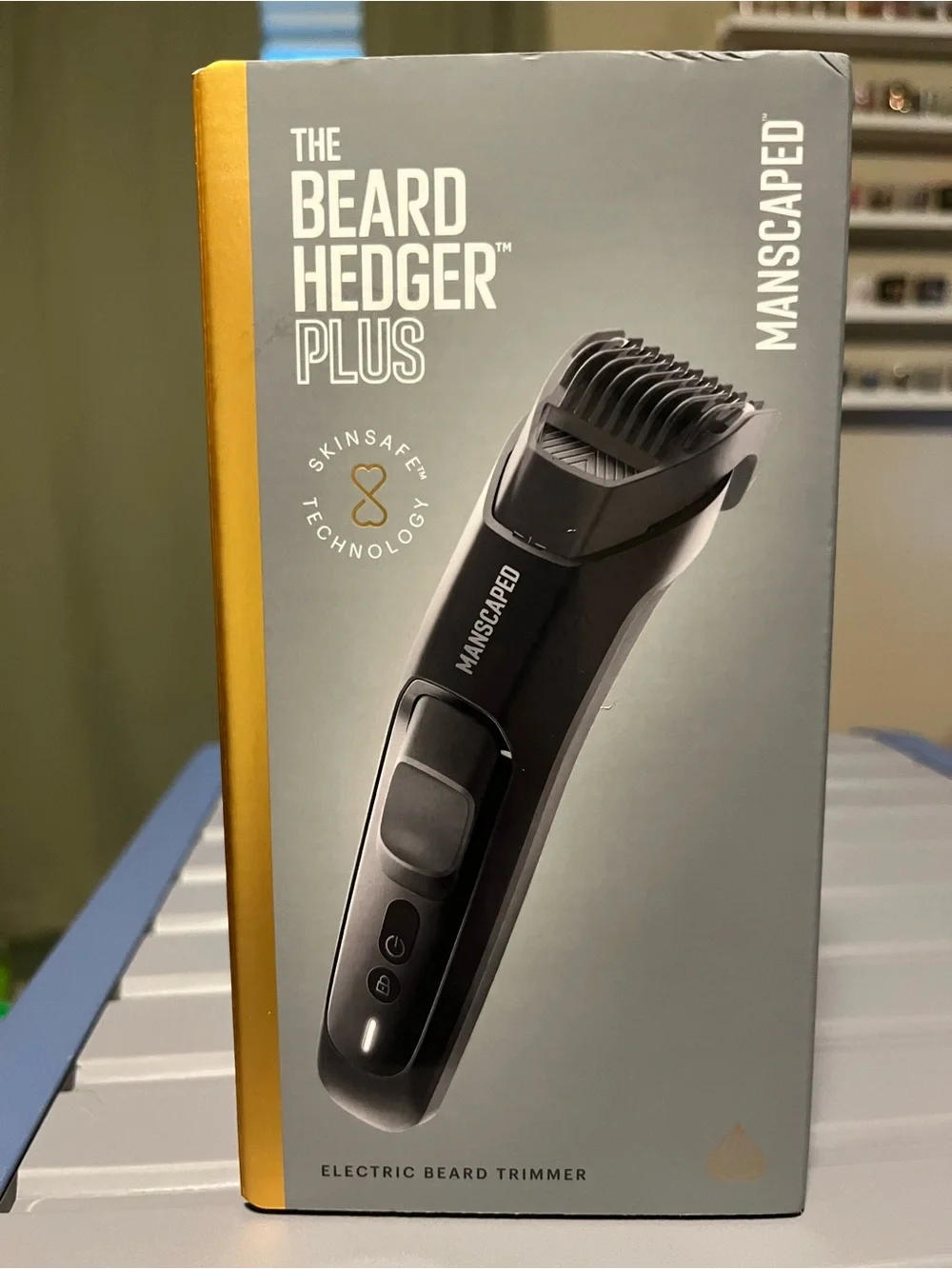 The Beard Hedger Plus Electric Beard Trimmer - Picture 1 of 1